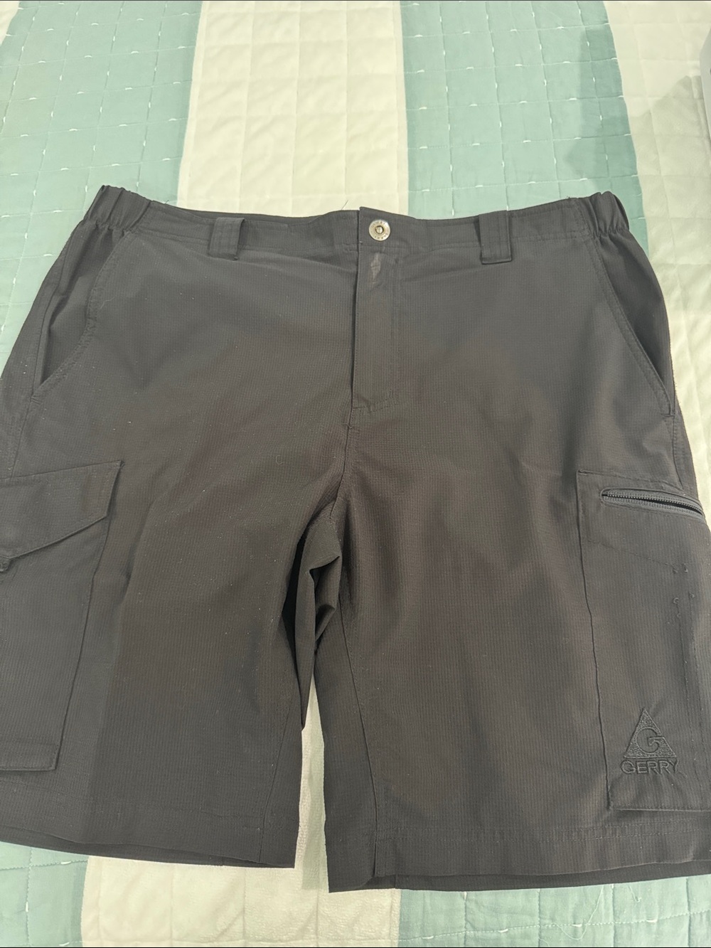 Gerry Weber Men's Black Cargo Shorts with Utility Pockets